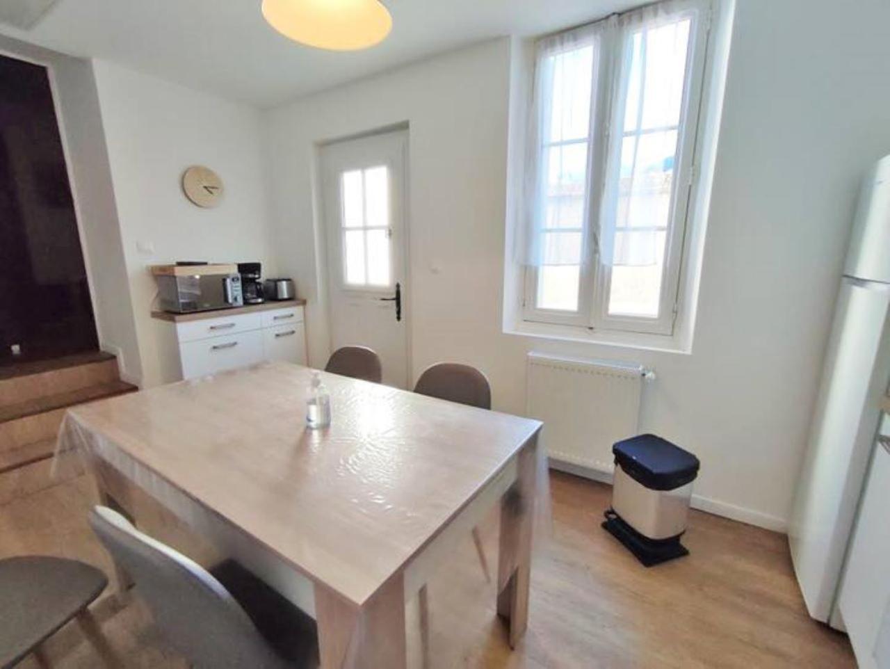 Ferienwohnung L'Alexiane, Centre Luchon, Parking Gratuit, Wifi Bagnères-de-Luchon Exterior foto